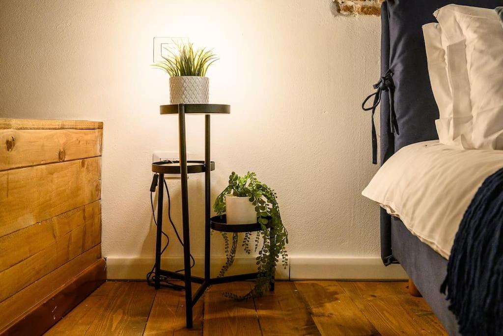 Апартаменти Ab Plus - Via Del Carro 11 Болонья Екстер'єр фото