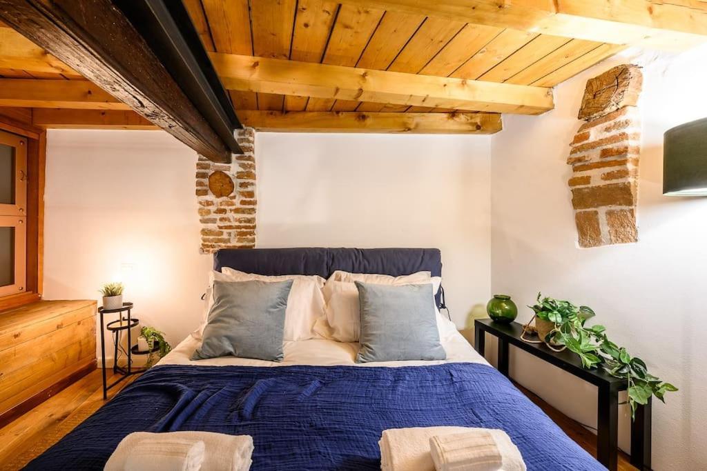 Апартаменти Ab Plus - Via Del Carro 11 Болонья Екстер'єр фото